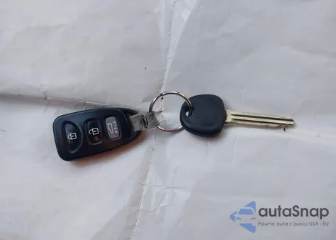 2015 Hyundai Elantra Se из США, поврежденный, VIN 5NPDH4AE6FH614980